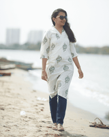 White Flat V-Neck Cotton Kurta