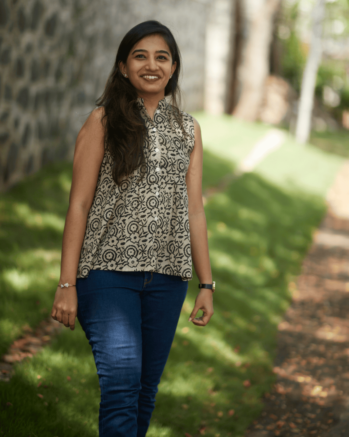 Cocoa Cream Floral Sleeveless Top