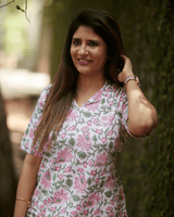 Blush Garden Kurti Set – Rose Bloom Edition