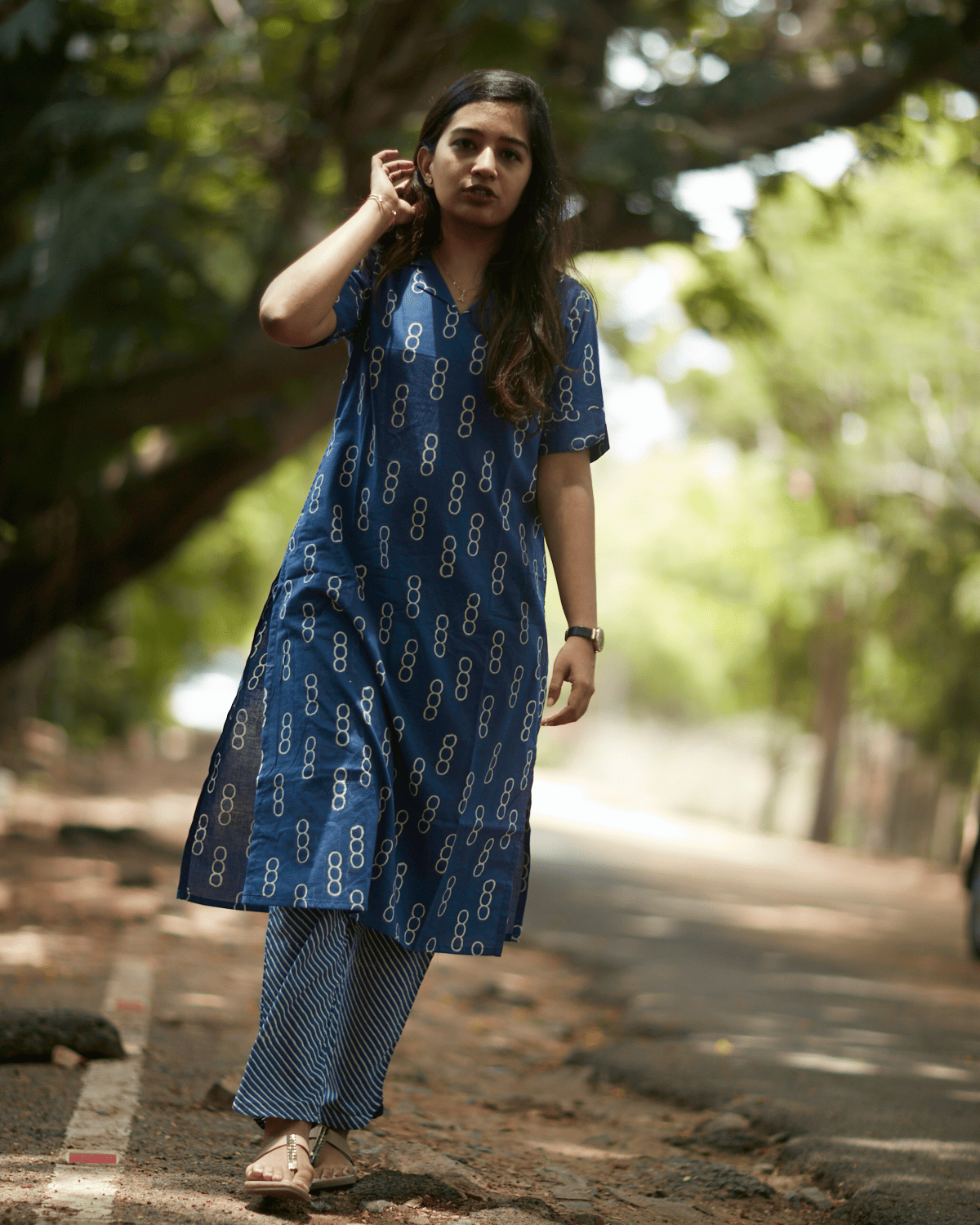 Circle Print Kurti Set - Bold Indigo Edition