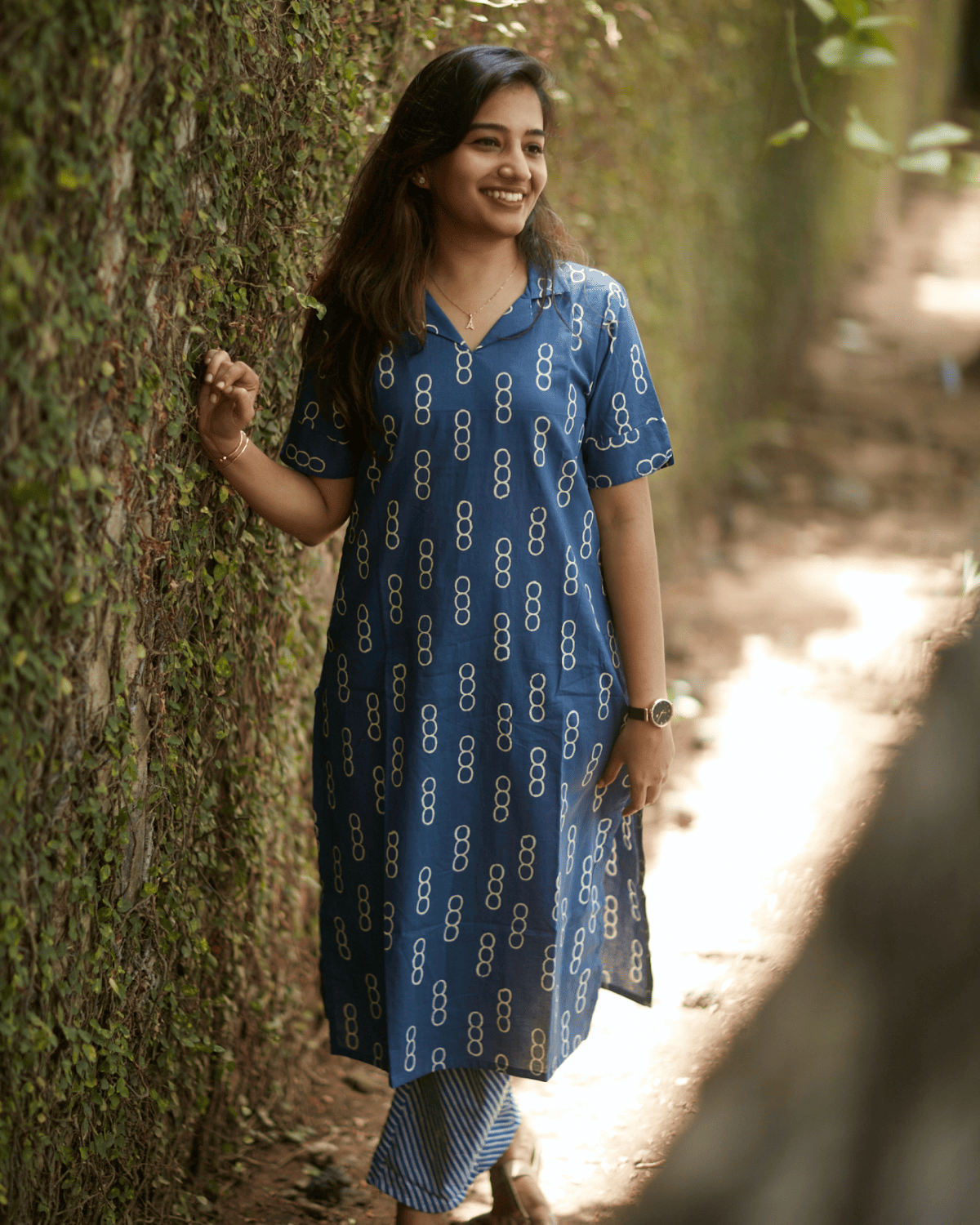 Circle Print Kurti Set - Bold Indigo Edition